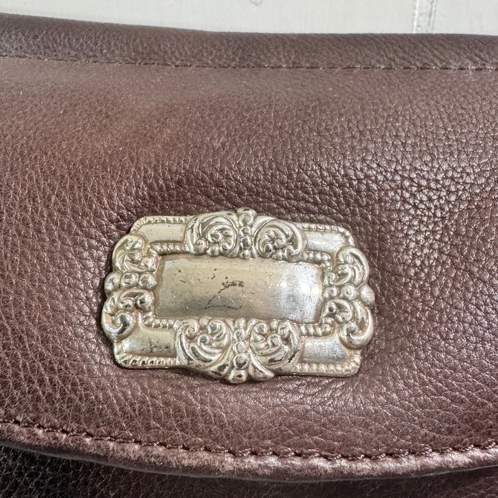 Vintage Fossil Brown Pebbled Leather Crossbody Bag Flap Filigree Detail